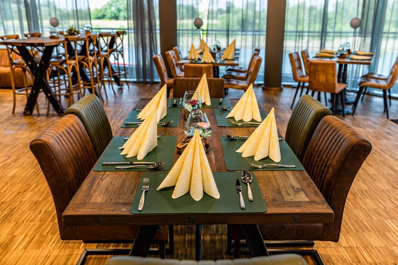 Elb Boardinghouse Restaurant Hotel *