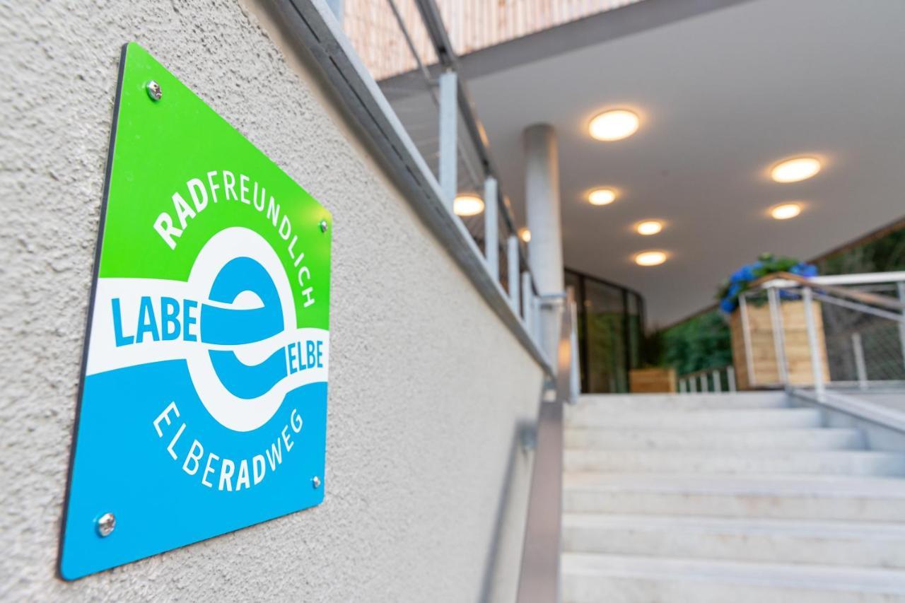 Elb Boardinghouse Restaurant Hotel Magdeburg