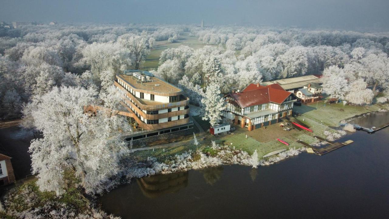 Hotel Elb Boardinghouse Restaurant *